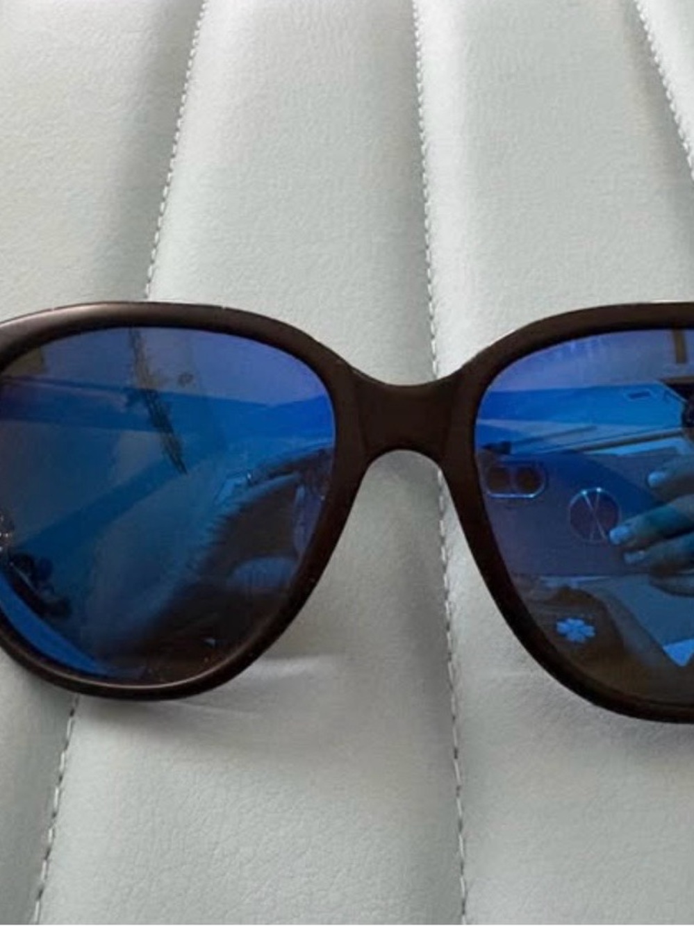 Vintage REVO mens/womens
sunglasses H20 Grand
Classic No scratches - Picture 2 of 4